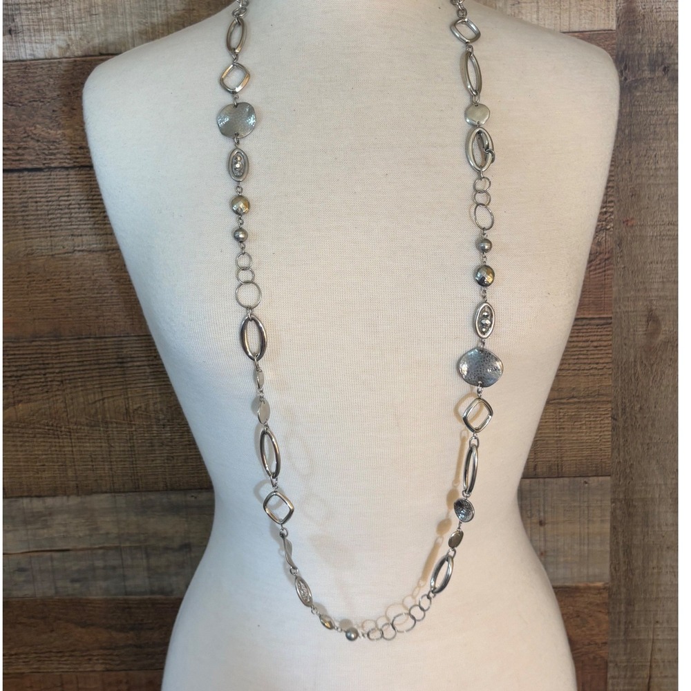 Silver Tone Hammered Disc and Oval Link Long Station Necklace 42 Inch